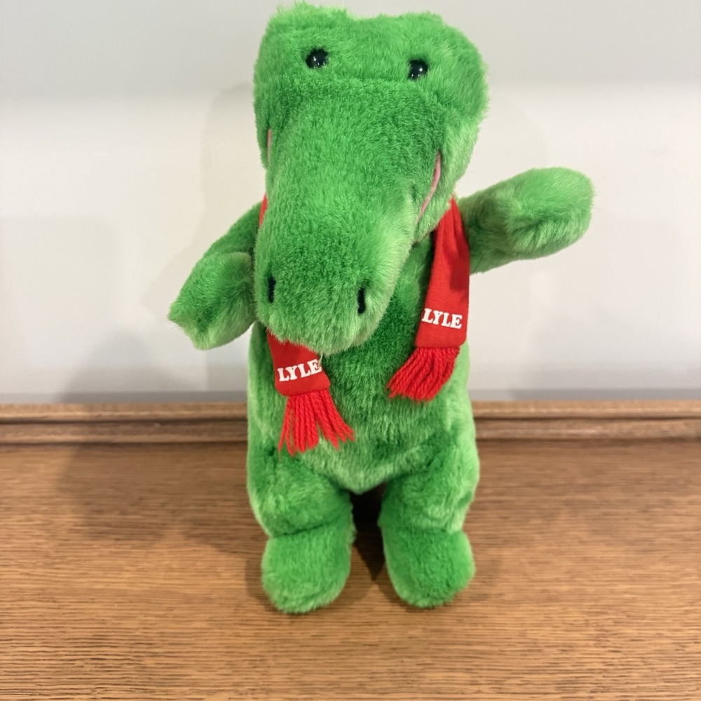 Gund Lyle Lyle Crocodile Plush Stuffed Animal Toy Vintage 1991 Green Red Scarf